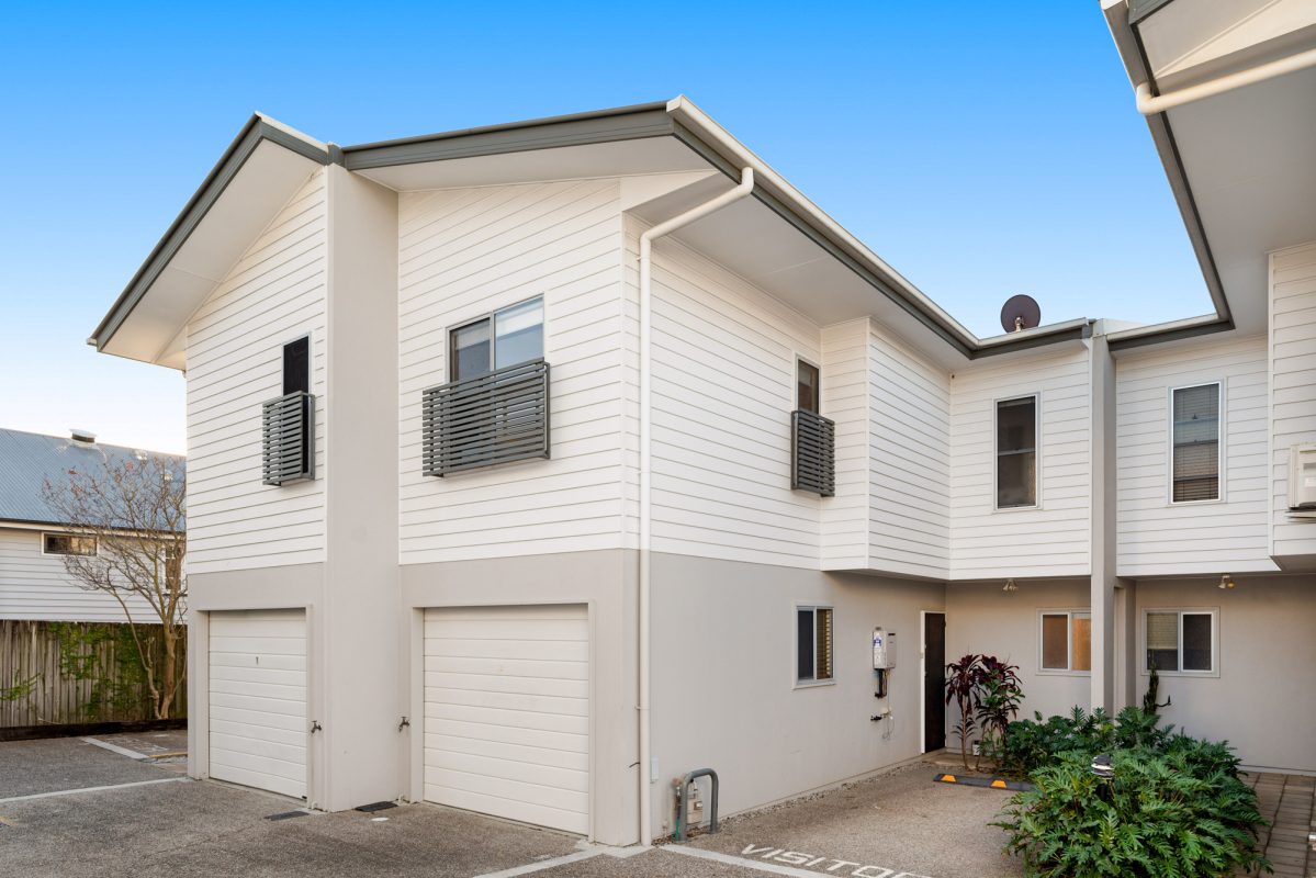 L40014245-QLD-4170