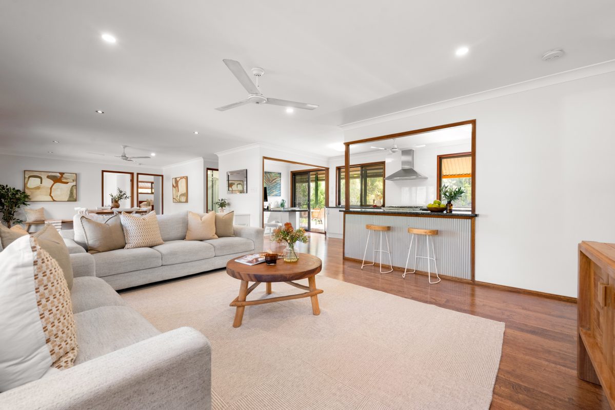 L40870451-QLD-4170