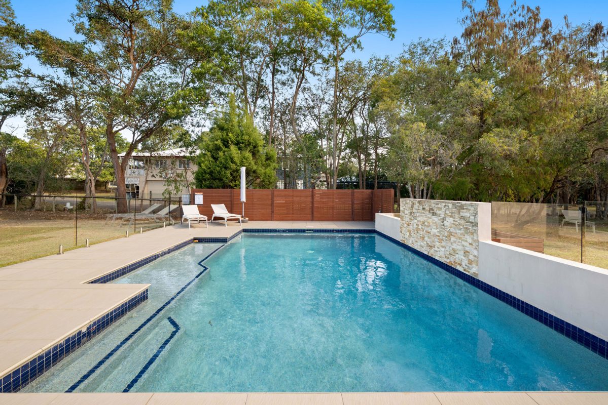 L40870451-QLD-4170