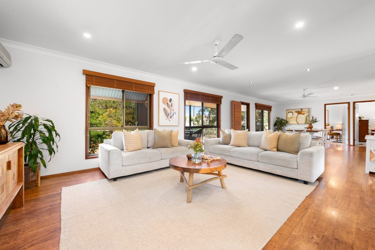 L40870451-QLD-4170