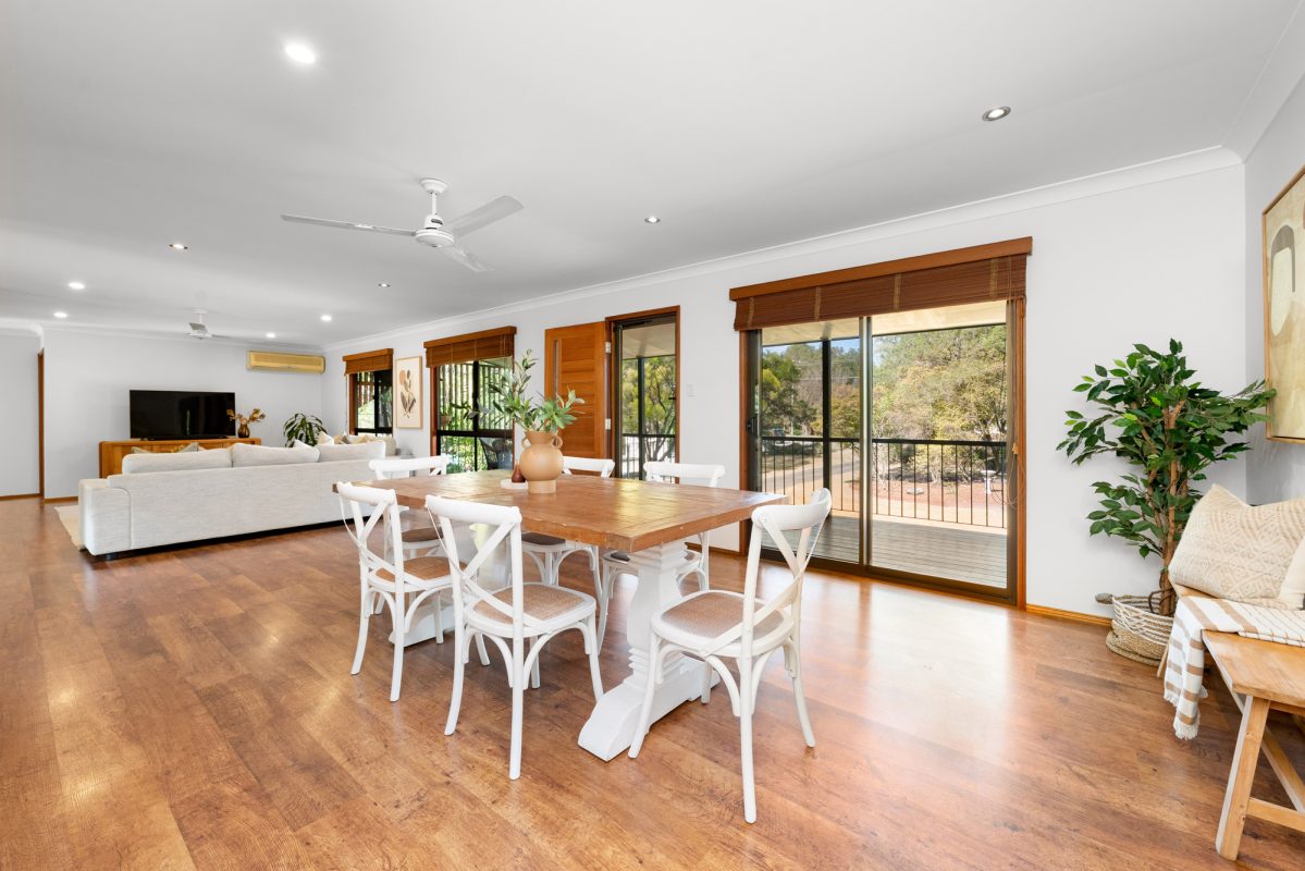 L40870451-QLD-4170