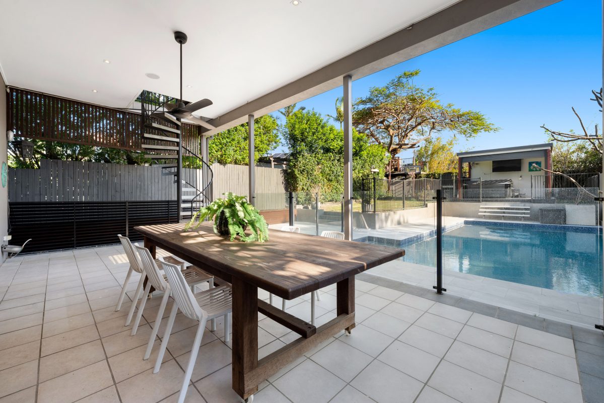 L41144320-QLD-4170
