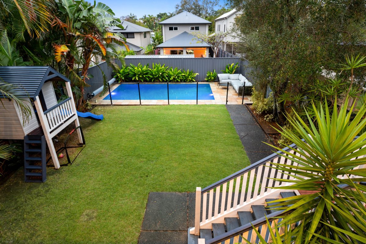 L42768700-QLD-4170