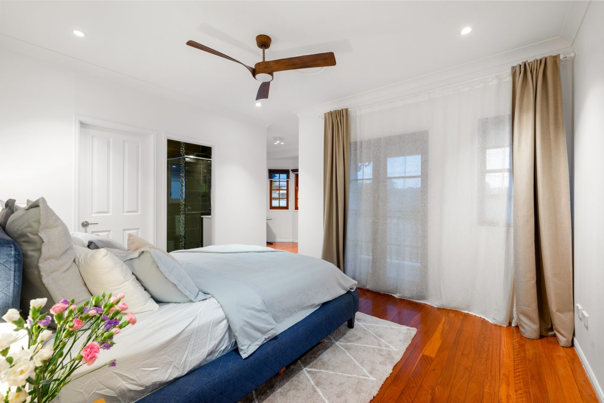 L42768700-QLD-4170