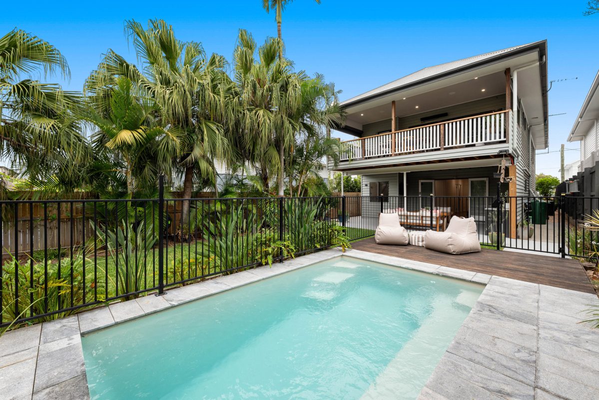 L42943154-QLD-4170